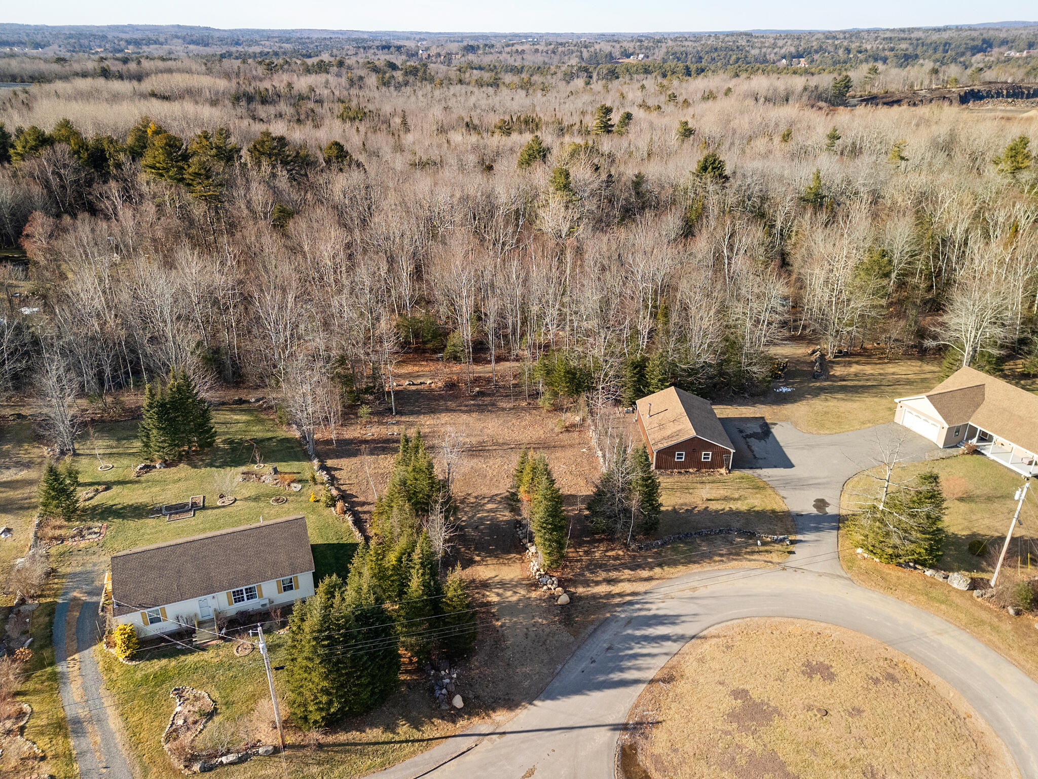 92 Maurice Avenue Thomaston, ME 04861 - Photo 15 of 15 DJI_20251220123014_0803_D