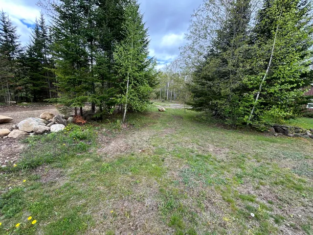 $69,000 | 92 Maurice Avenue, Thomaston, ME 04861