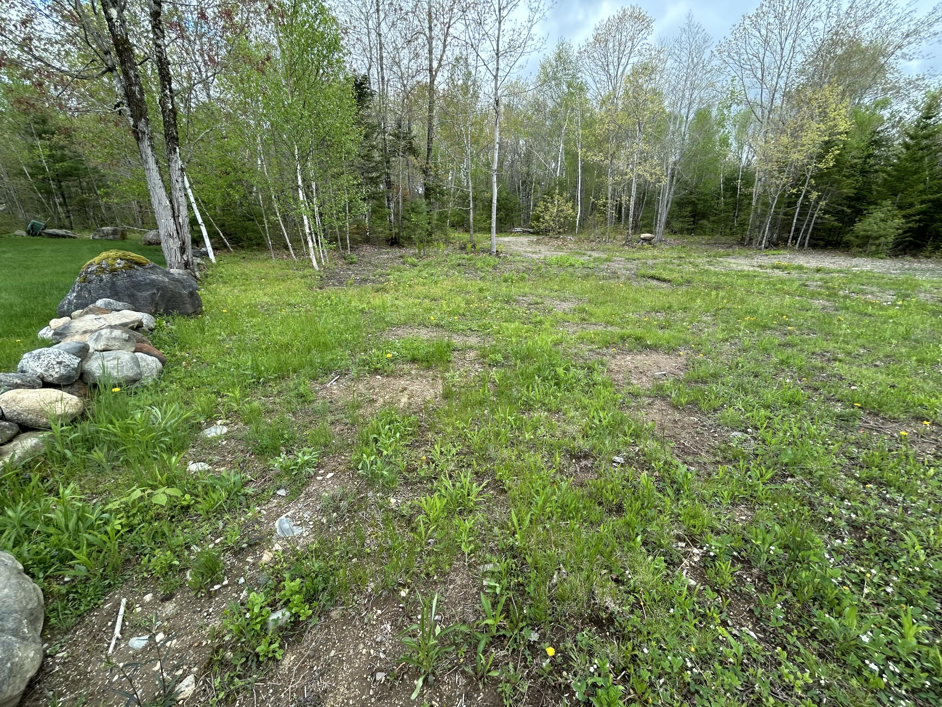 92 Maurice Avenue Thomaston, ME 04861 - Photo 7 of 15 92 Maurice Ave Photo 5