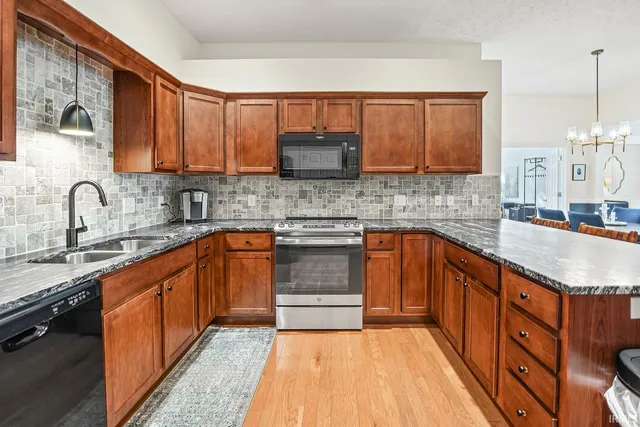 $395,000 | 4662 Ironstone Lane, West Lafayette, IN 47906