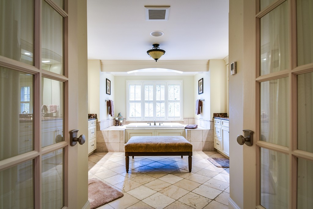 178 Lowell Road Wellesley, MA 02481 - Photo 18 of 30