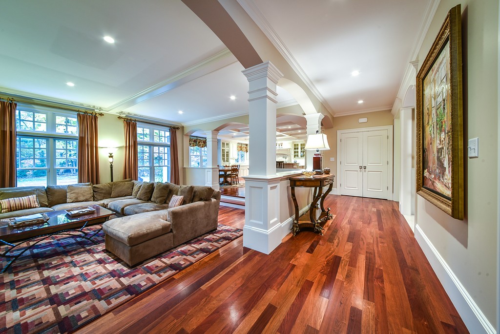 178 Lowell Road Wellesley, MA 02481 - Photo 8 of 30