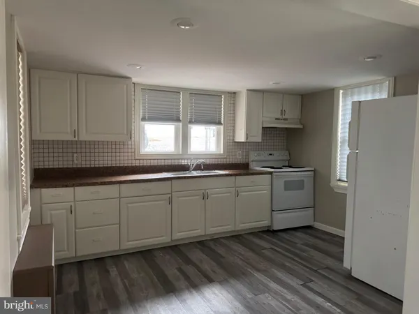 $1,200 | 21 West Maple Street, Unit 1, East Prospect, PA 17317