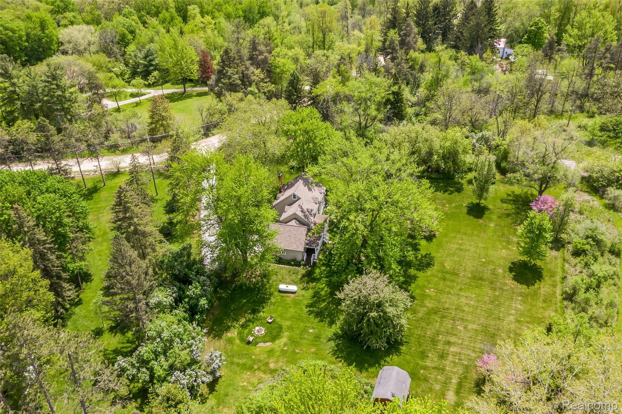 6857 Napier Road Plymouth, MI 48170 - Photo 51 of 53 Drone13.jpg