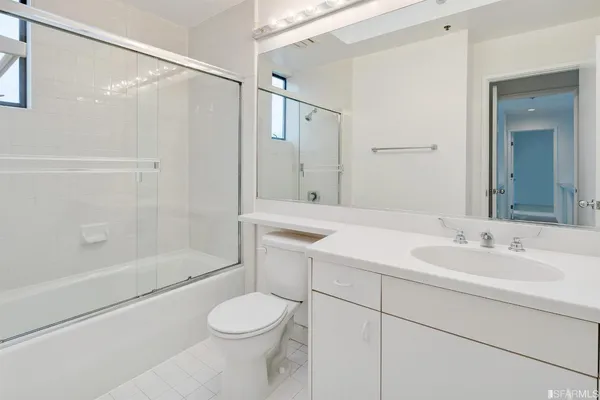 $8,700 | 170 Pacific Avenue, Unit 35, San Francisco, CA 94111