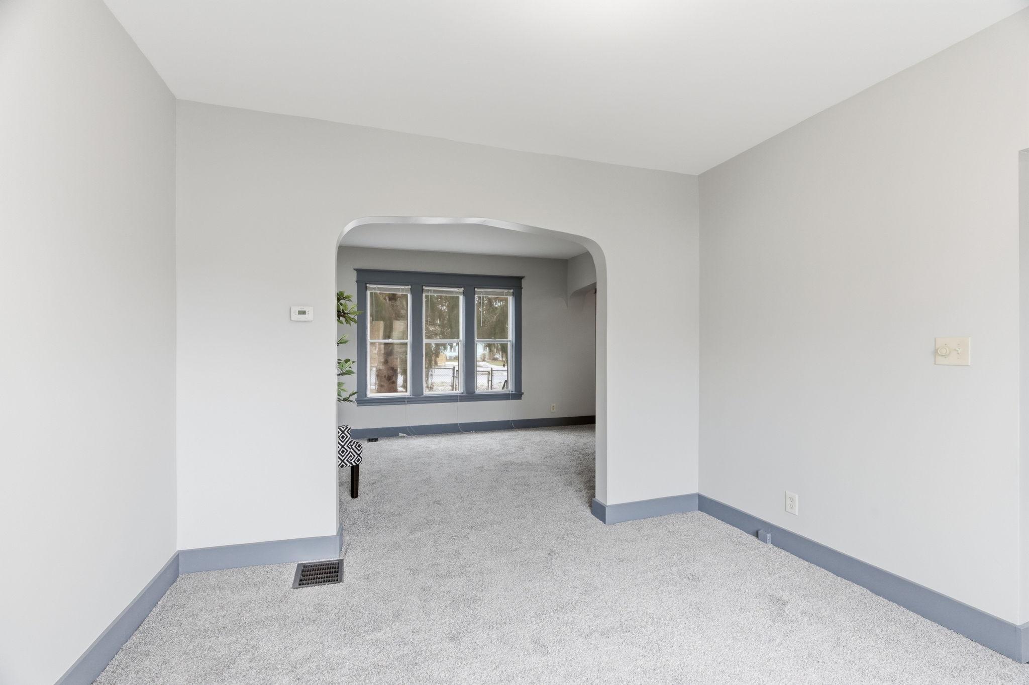 902 Dodd Road West St. Paul, MN 55118 - Photo 13 of 37