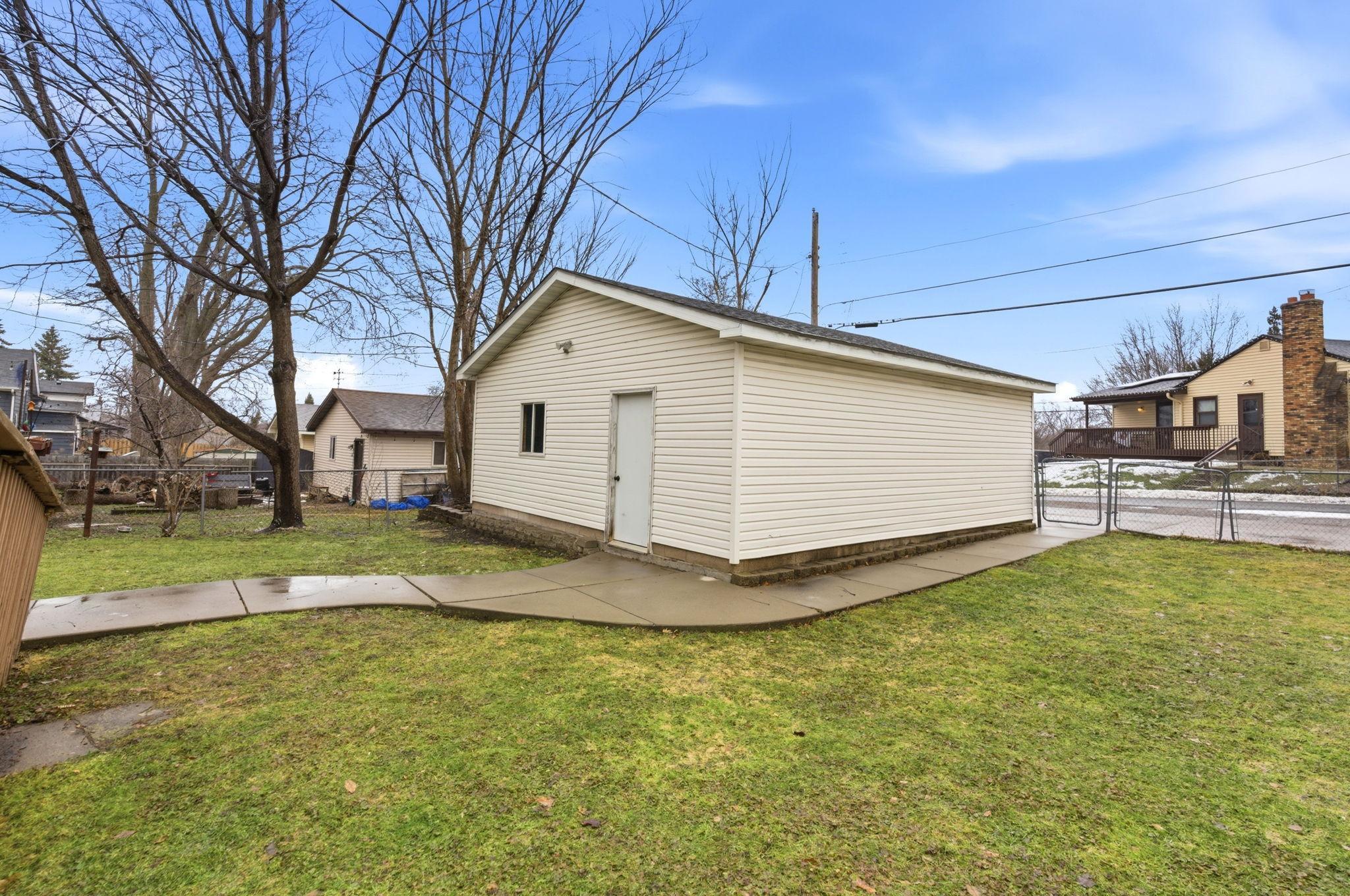 902 Dodd Road West St. Paul, MN 55118 - Photo 34 of 37