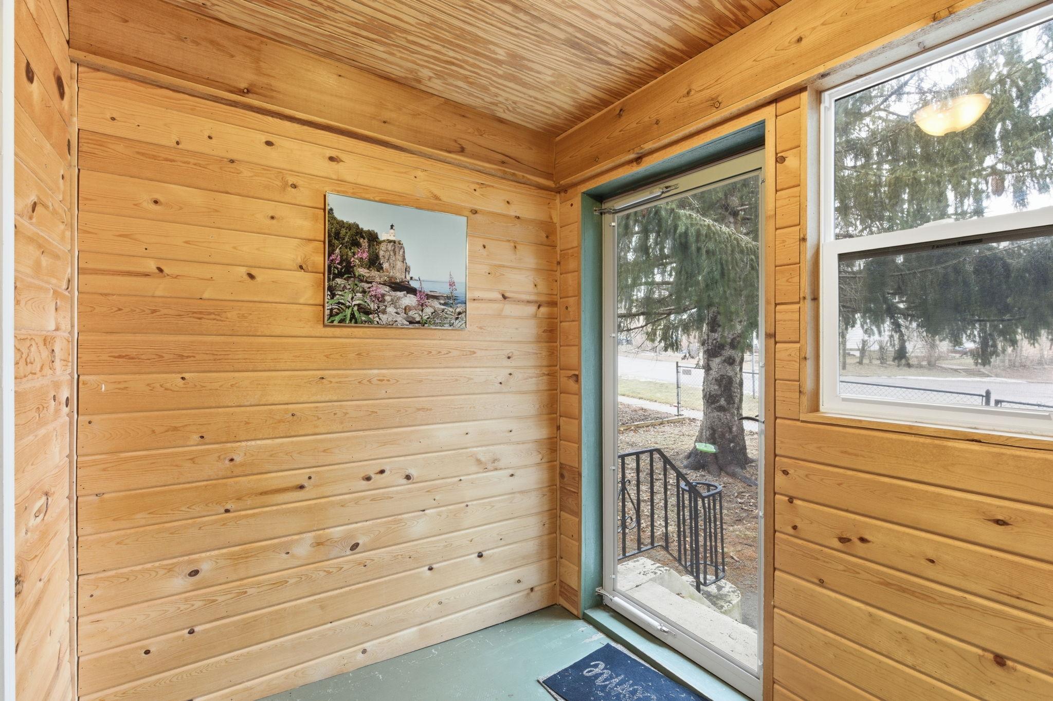 902 Dodd Road West St. Paul, MN 55118 - Photo 4 of 37