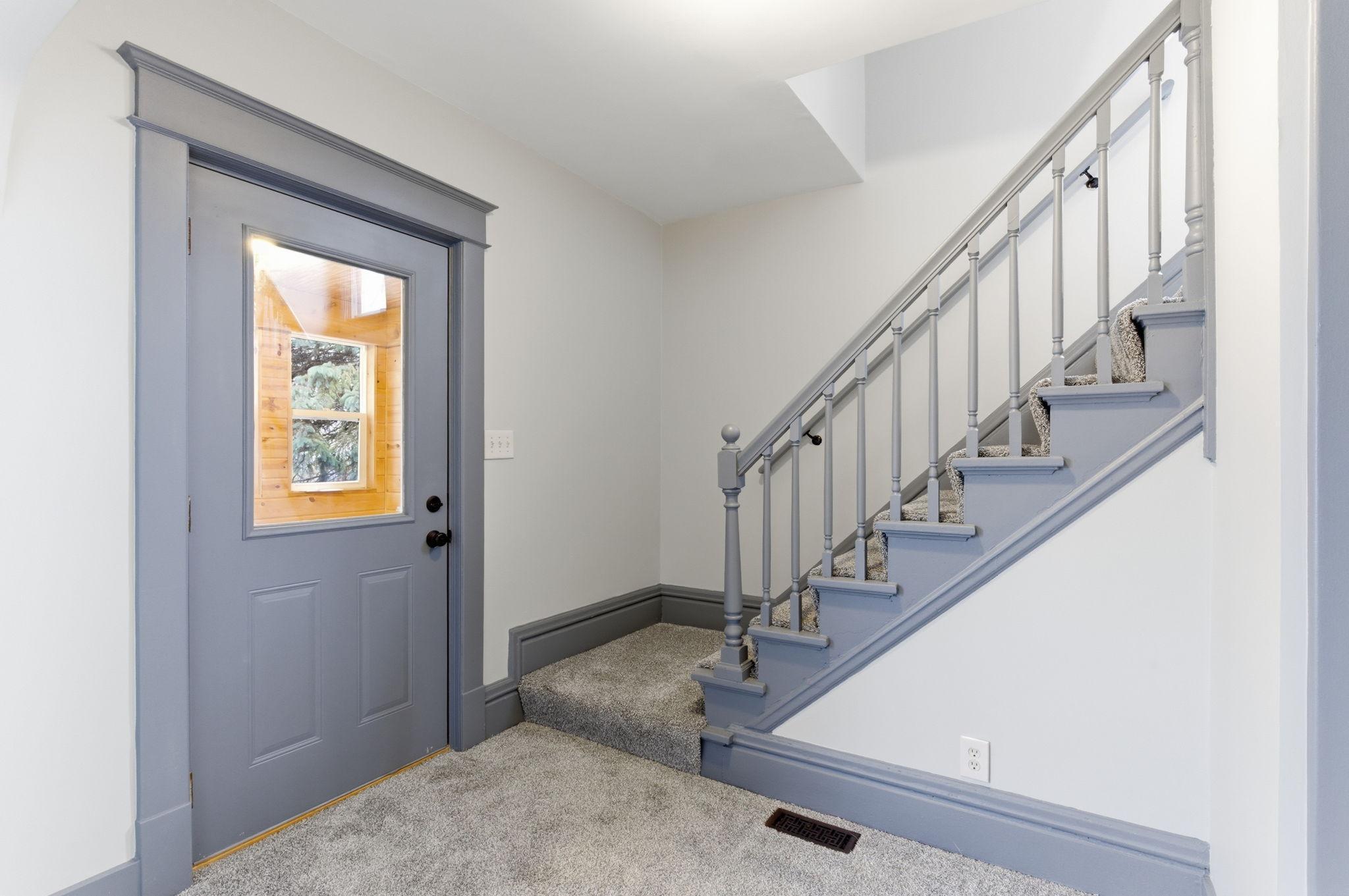 902 Dodd Road West St. Paul, MN 55118 - Photo 5 of 37