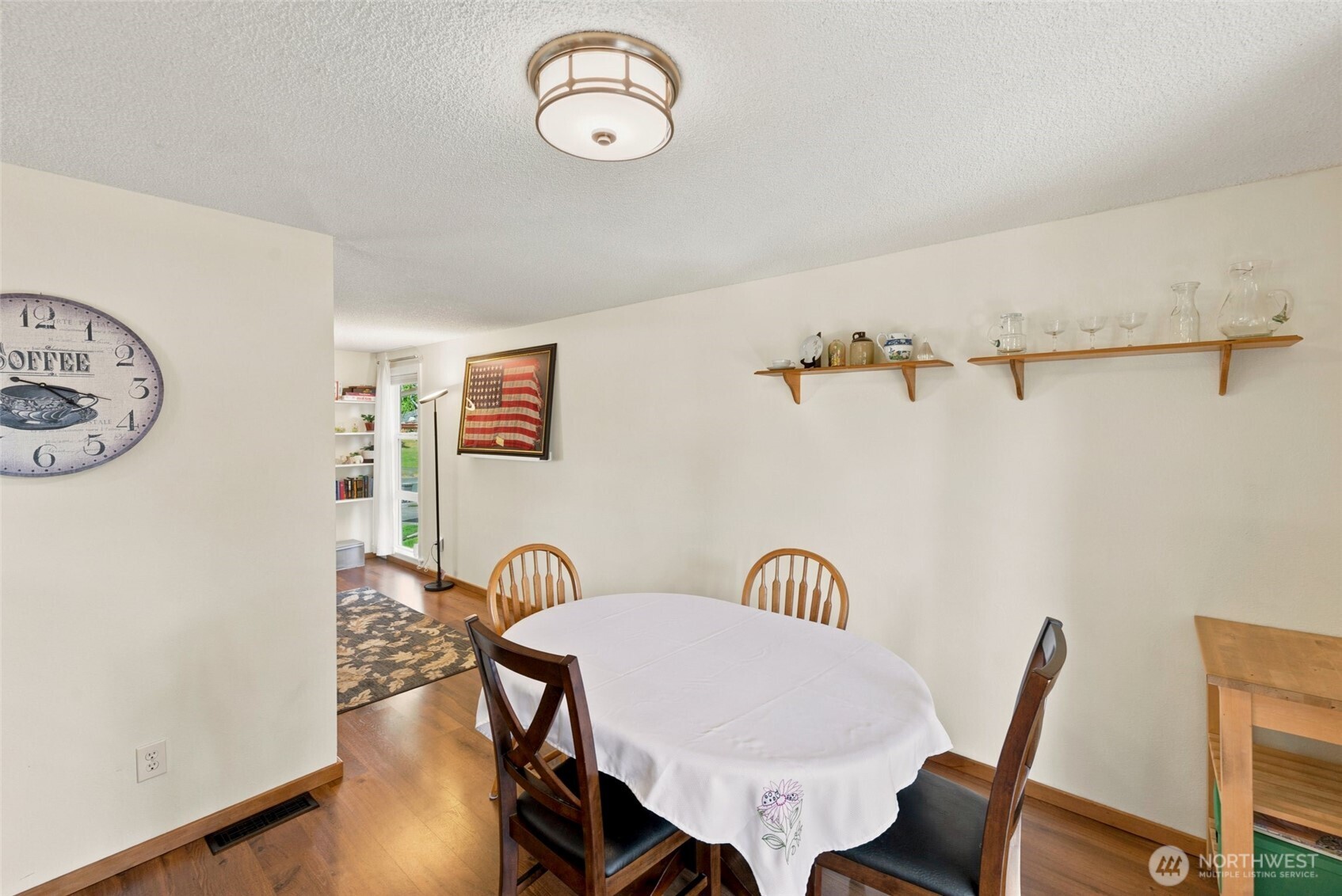 3657 Southwest 318th Street Federal Way, WA 98023 - Photo 9 of 26