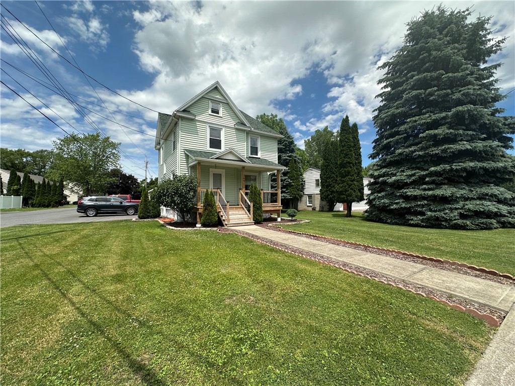 349 Clark Street Auburn, NY 13021 - Photo 3 of 25
