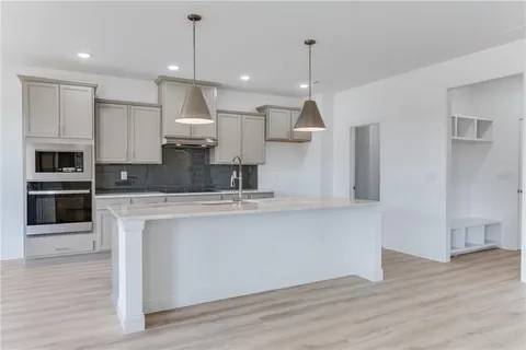 $554,900 | 932 Homepark Circle, Buford, GA 30518