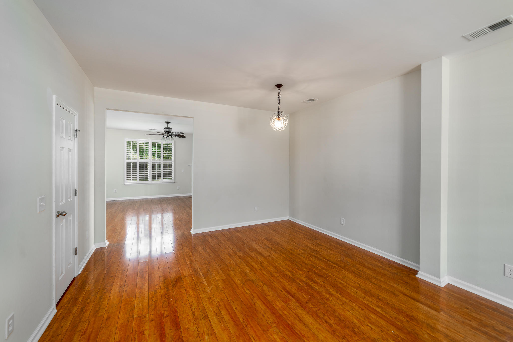 3660 Locklear Lane Mount Pleasant, SC 29466 - Photo 12 of 27 3660 Locklear Ln INT FA (3 of 17)