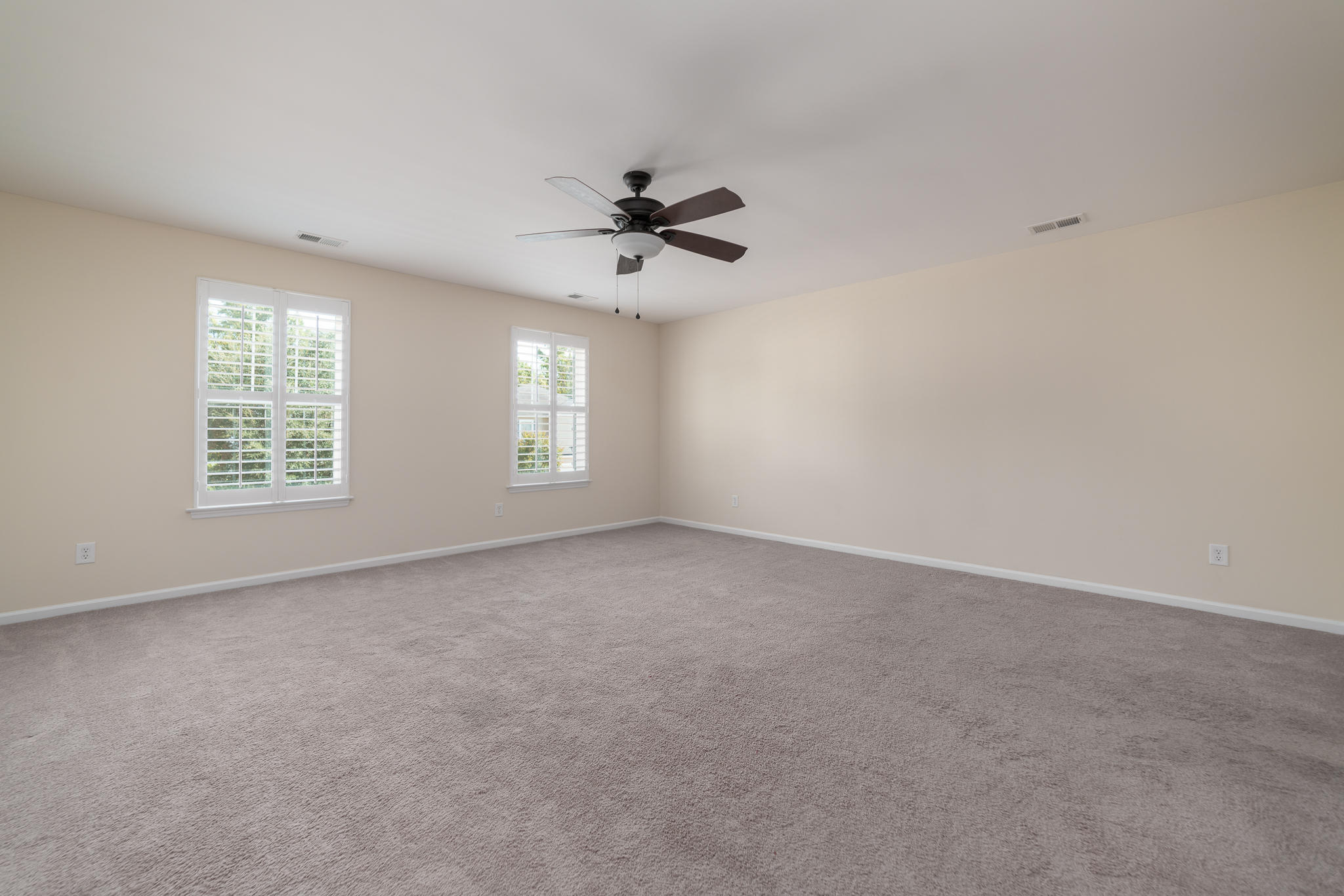 3660 Locklear Lane Mount Pleasant, SC 29466 - Photo 14 of 27 3660 Locklear Ln INT FA (15 of 17)