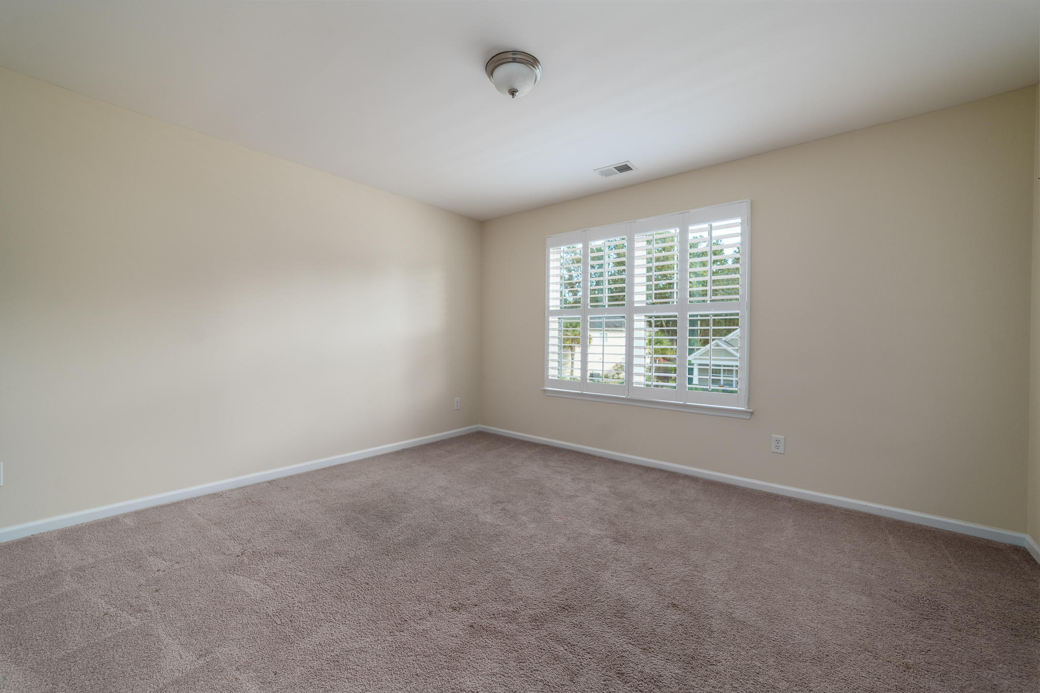 3660 Locklear Lane Mount Pleasant, SC 29466 - Photo 16 of 27 3660 Locklear Ln INT FA (11 of 17)