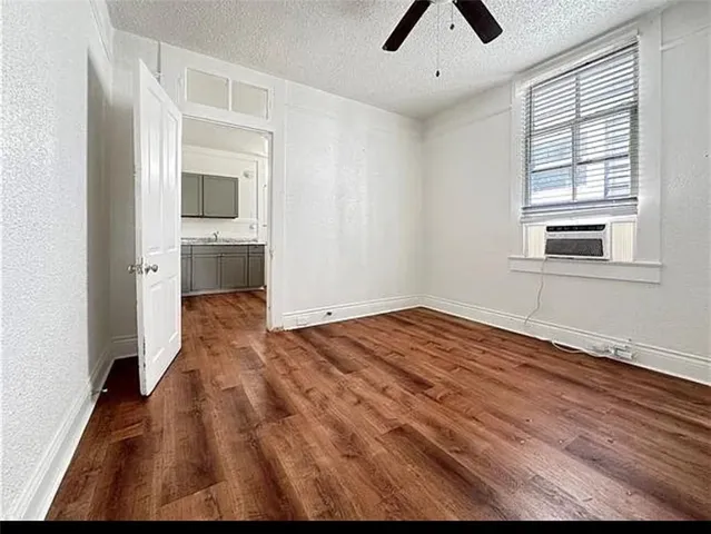 $1,350 | 1910 Louisiana Avenue, New Orleans, LA 70115