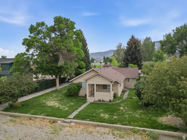 $420,000 | 161 East 100 North, Bicknell, UT 84715