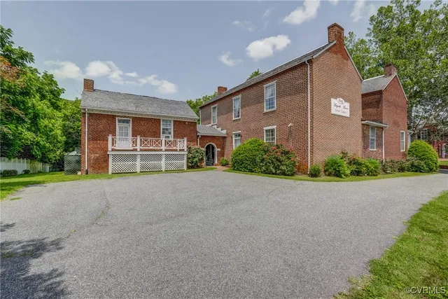 $950,000 | 23 Courthouse Road, Buckingham, VA 23921