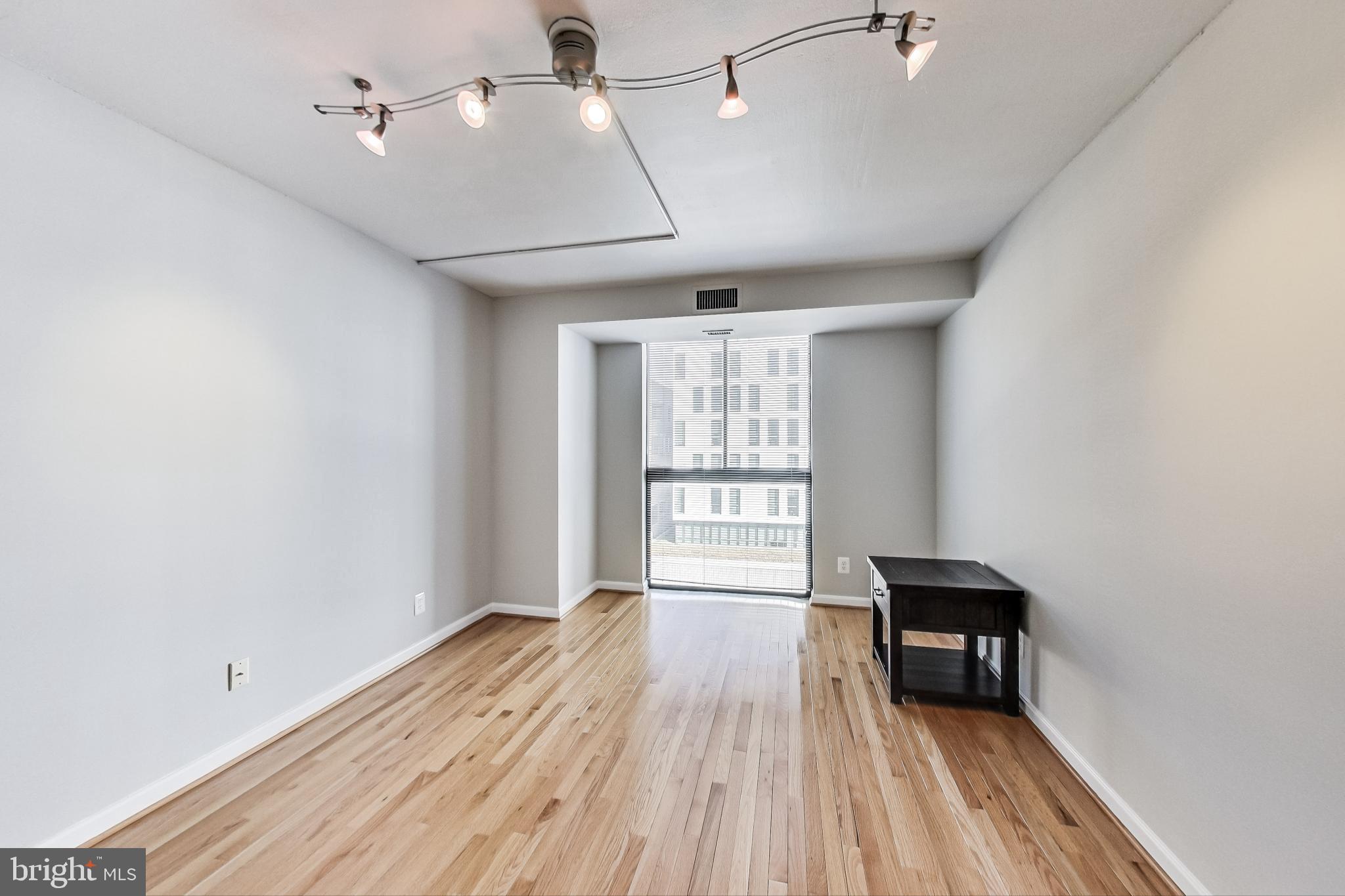 1200 23rd Street Northwest, Unit 806 Washington, DC 20037 - Photo 12 of 24