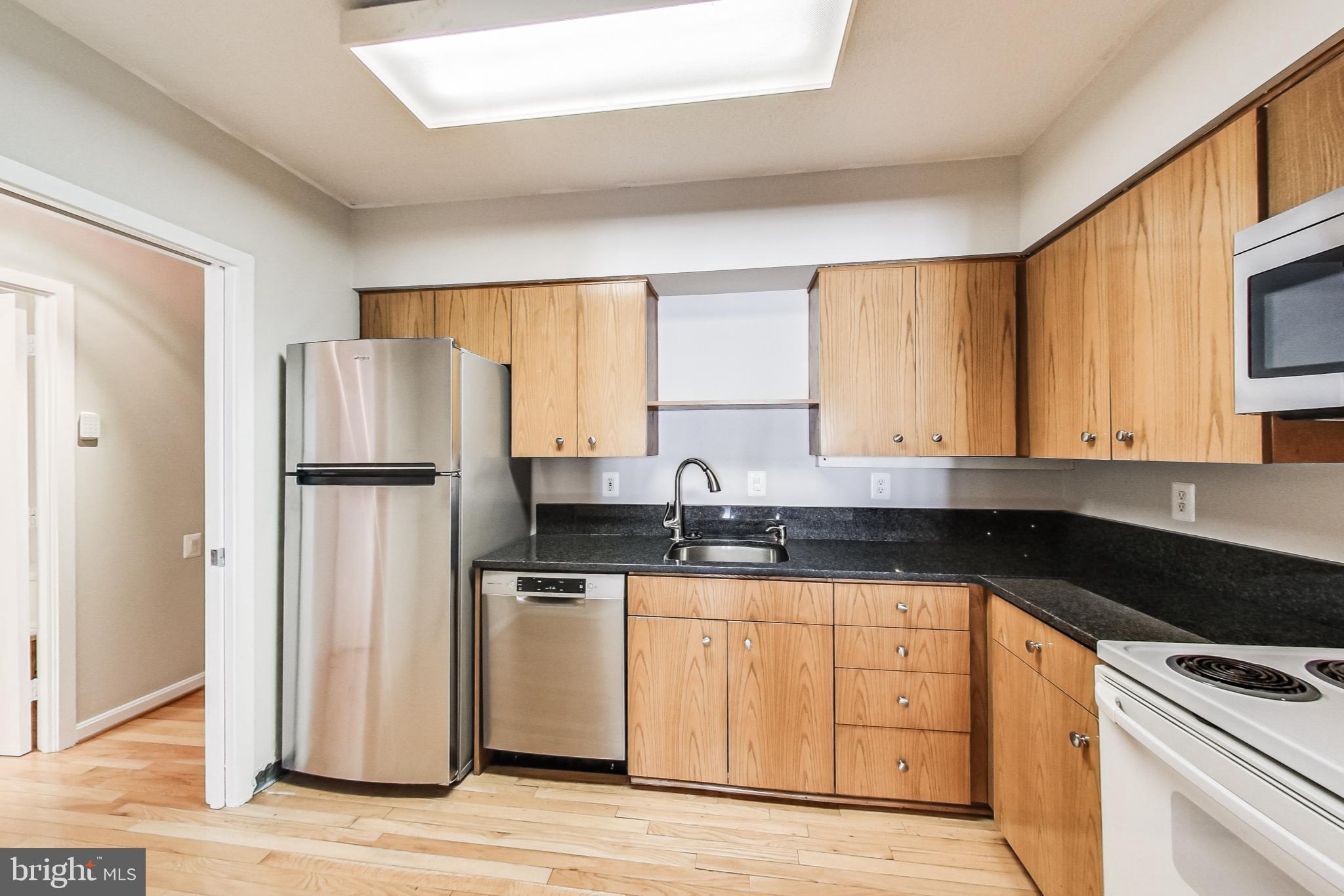 1200 23rd Street Northwest, Unit 806 Washington, DC 20037 - Photo 18 of 24