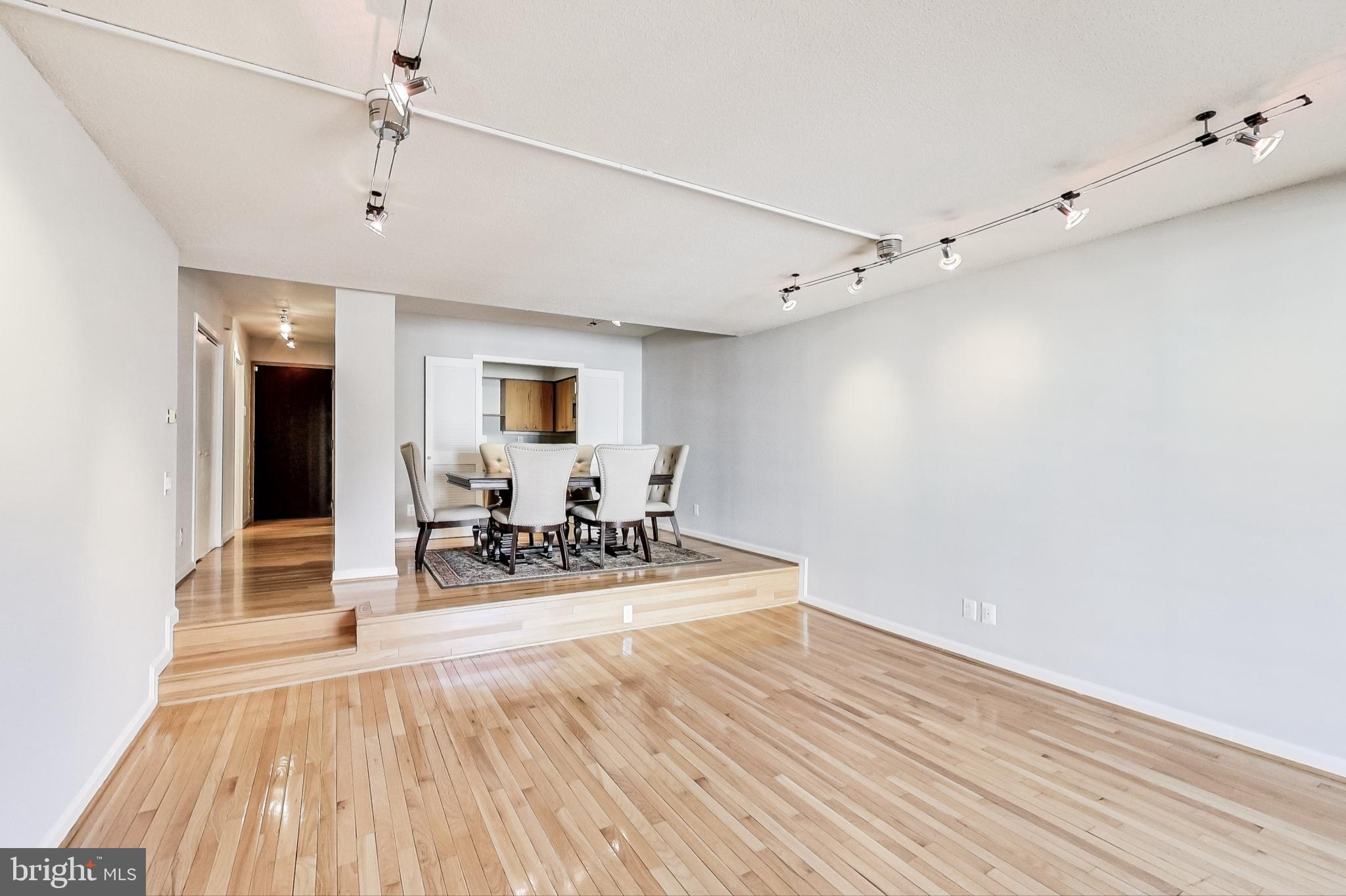 1200 23rd Street Northwest, Unit 806 Washington, DC 20037 - Photo 2 of 24