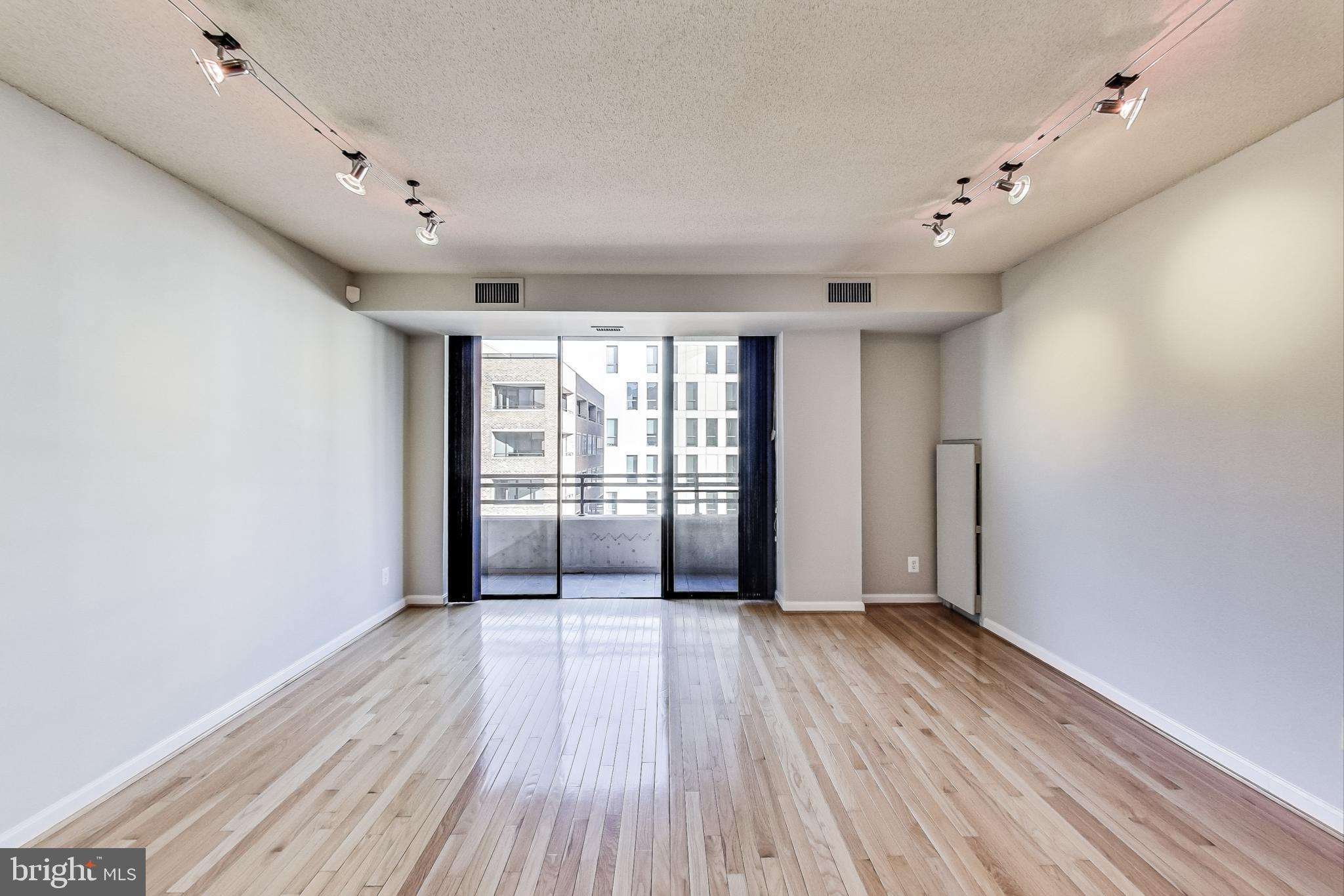 1200 23rd Street Northwest, Unit 806 Washington, DC 20037 - Photo 8 of 24