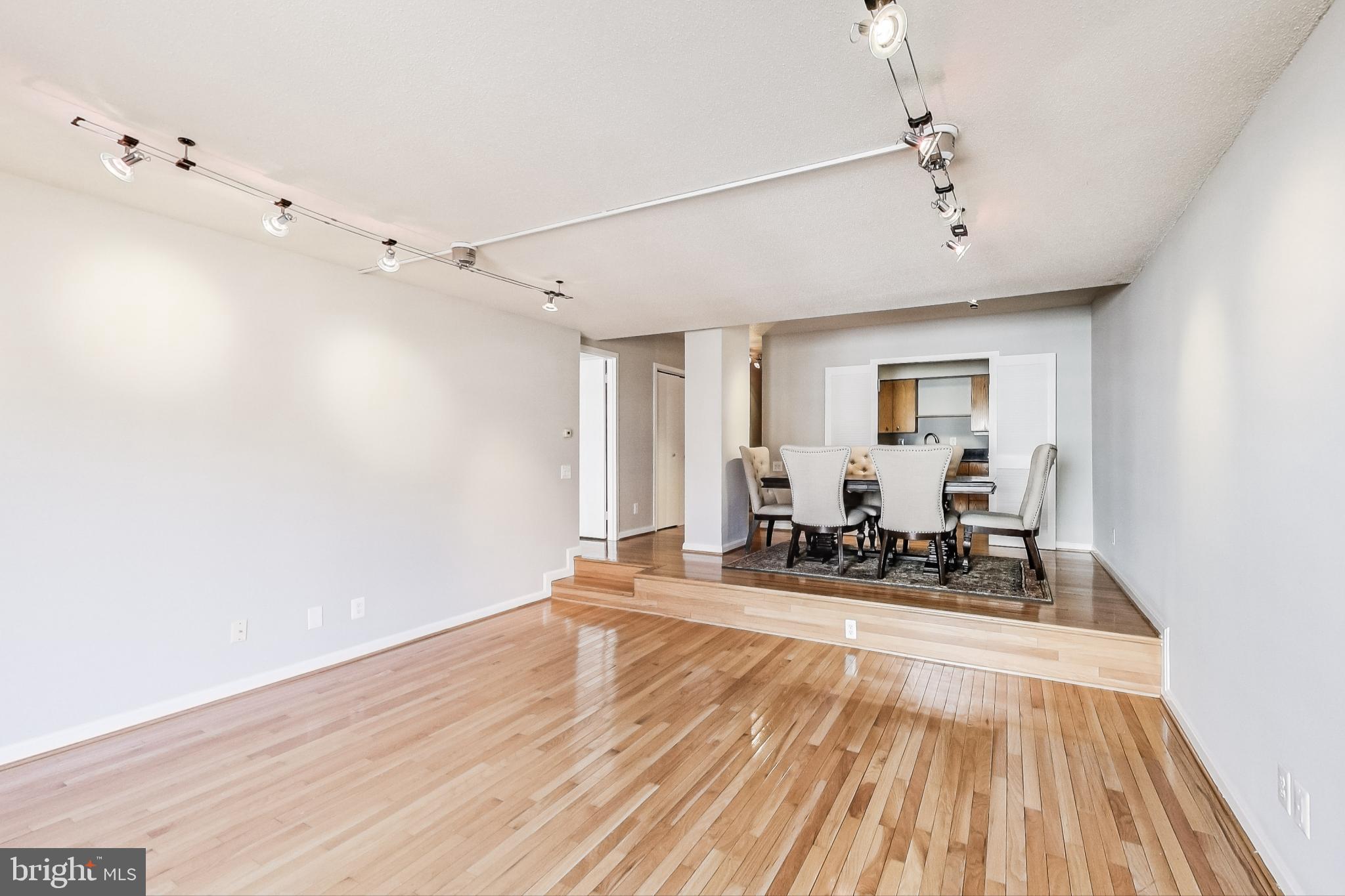 1200 23rd Street Northwest, Unit 806 Washington, DC 20037 - Photo 9 of 24