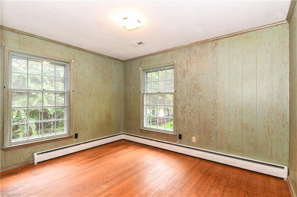 5607 Tower Road Greensboro, NC 27410 - Photo 14 of 17 3rd Bedroom