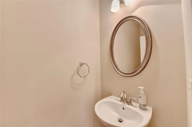 $475,000 | 7911 Brass Lantern Drive, Flowery Branch, GA 30542