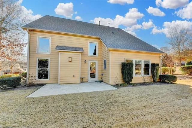 $475,000 | 7911 Brass Lantern Drive, Flowery Branch, GA 30542