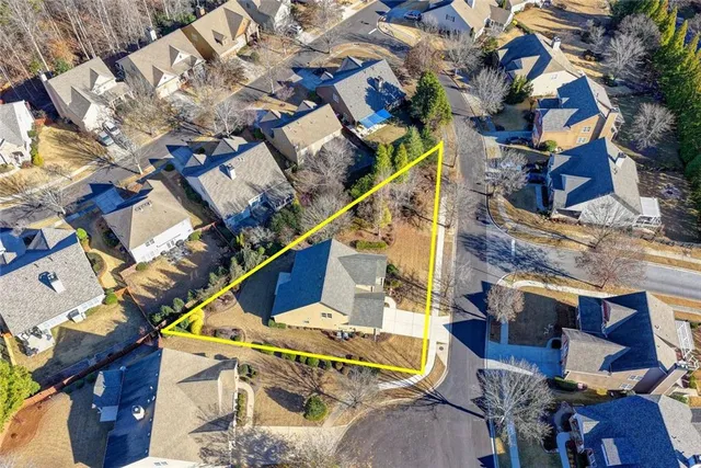 $475,000 | 7911 Brass Lantern Drive, Flowery Branch, GA 30542