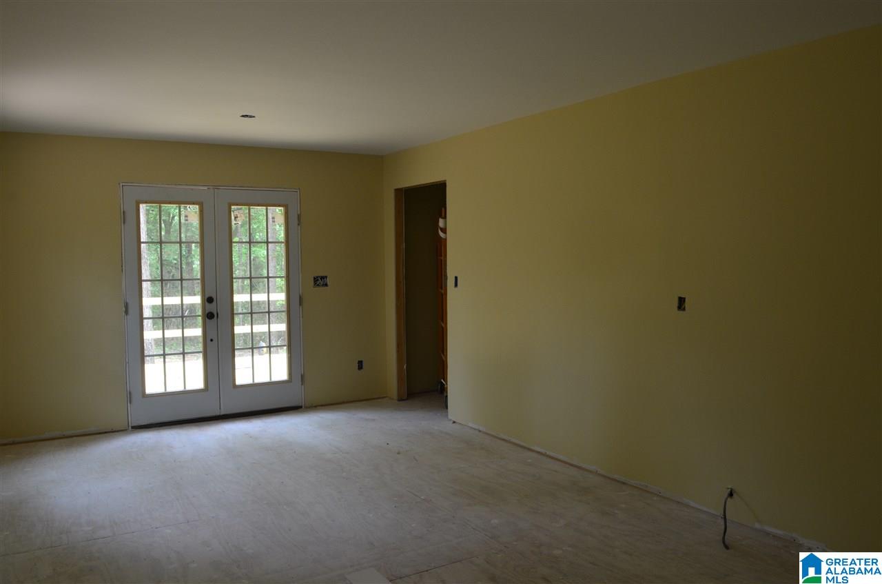 70 Ridgeway Circle Talladega, AL 35160 - Photo 12 of 50