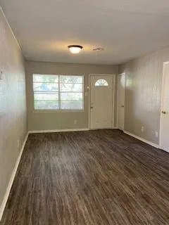 $1,895 | 318 North La Salle Drive, Abilene, TX 79603