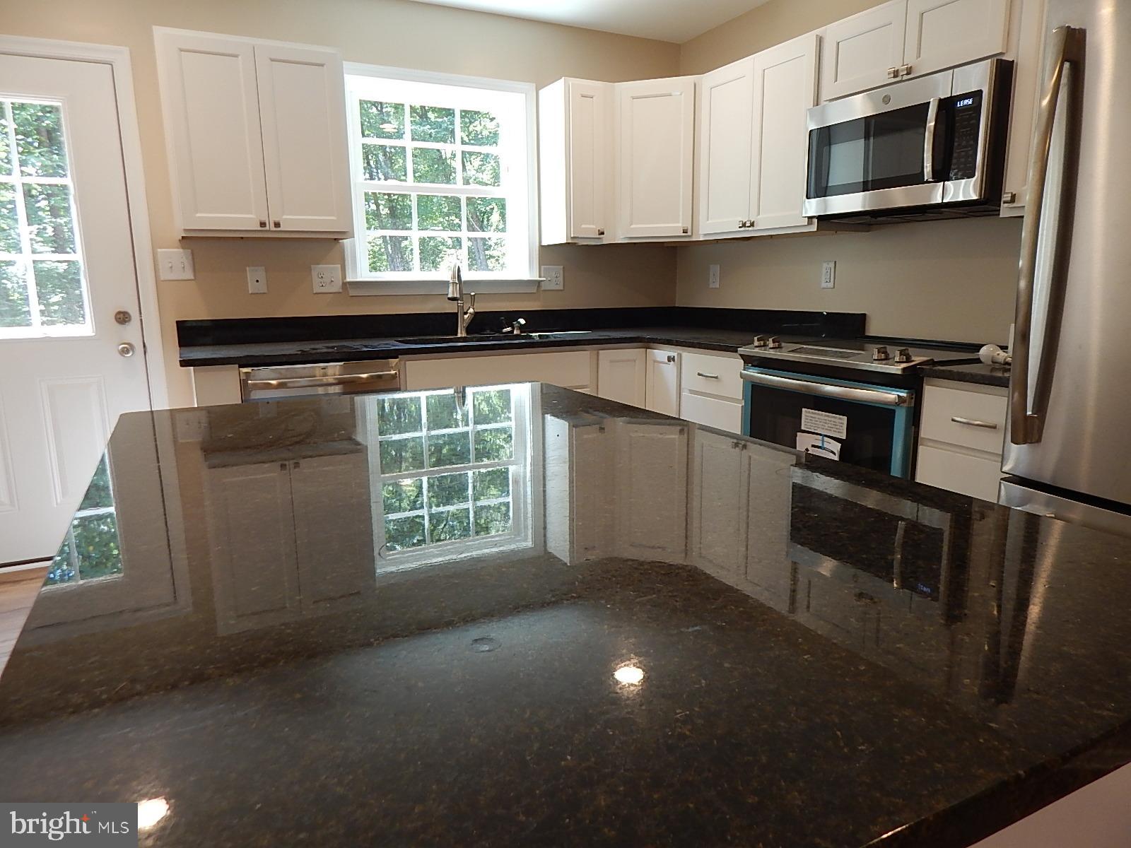 2103 Fulton Road Hedgesville, WV 25427 - Photo 11 of 40 Gallery Image 11