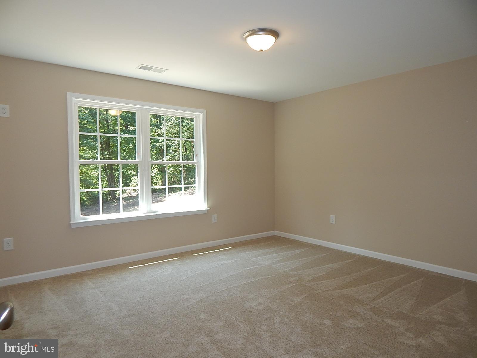 2103 Fulton Road Hedgesville, WV 25427 - Photo 24 of 40 Gallery Image 24