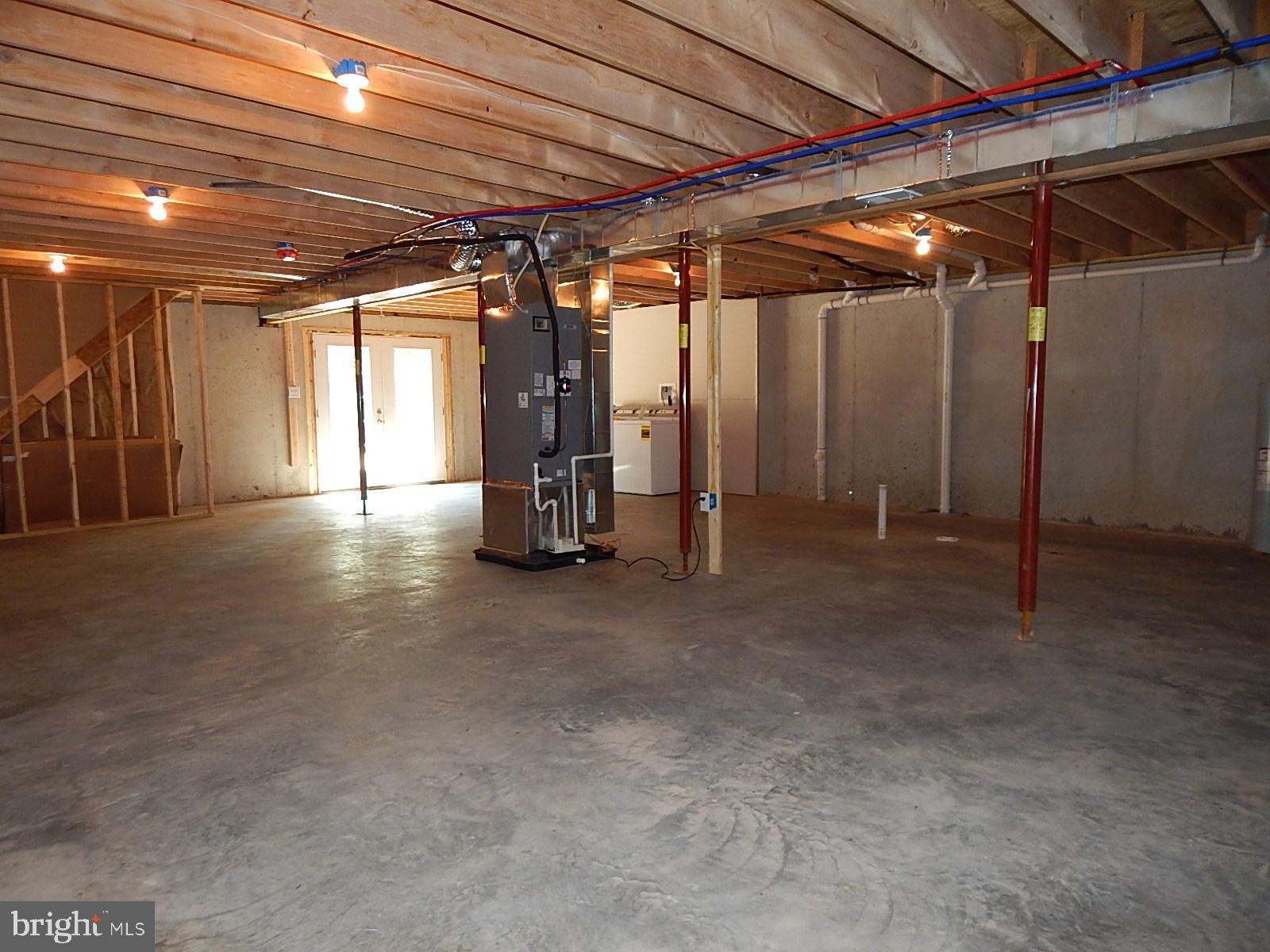 2103 Fulton Road Hedgesville, WV 25427 - Photo 28 of 40 Gallery Image 28