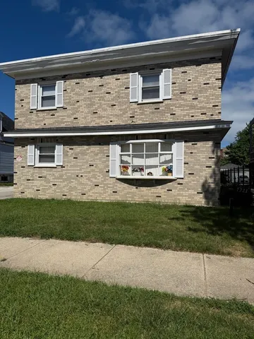 $85,000 | 7721 South Coles Avenue, Unit G, Chicago, IL 60649