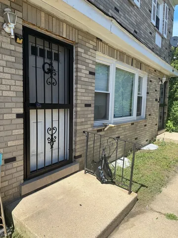 $85,000 | 7721 South Coles Avenue, Unit G, Chicago, IL 60649