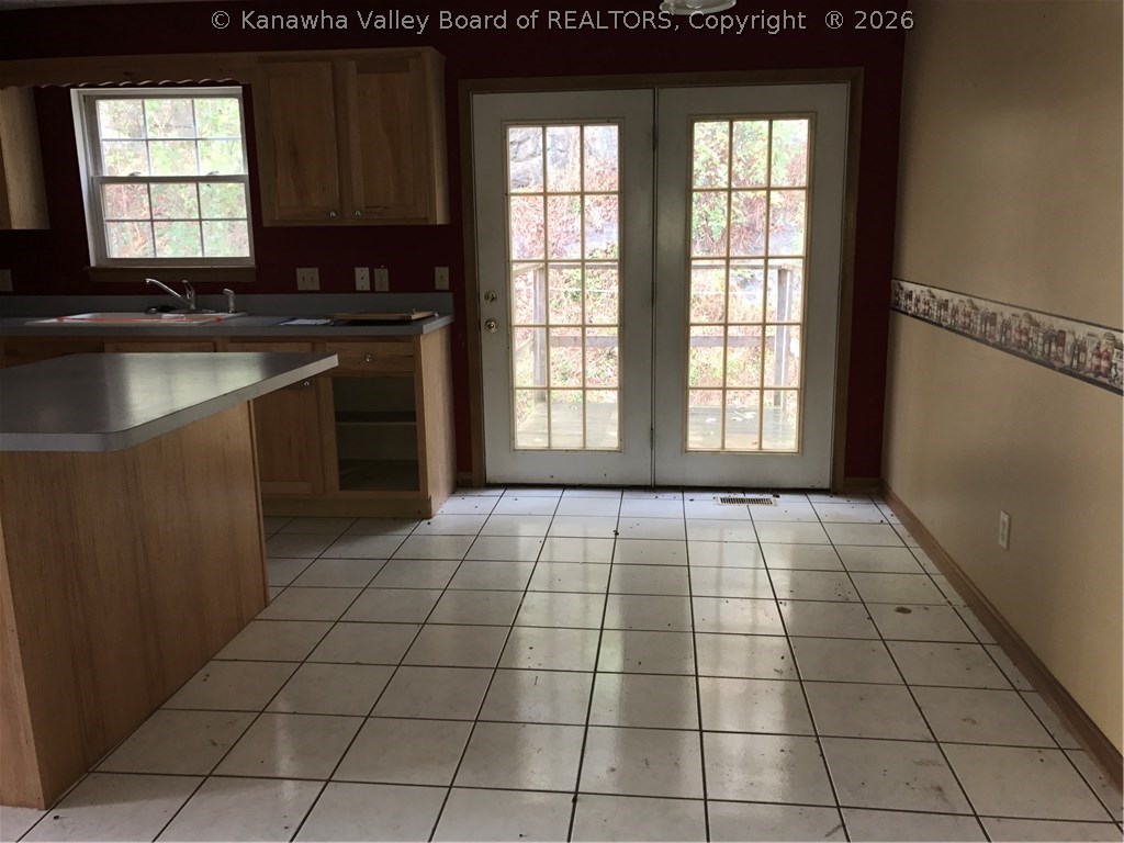 2030 Garretts Bend Road Sod, WV 25564 - Photo 4 of 16 Gallery Image 4
