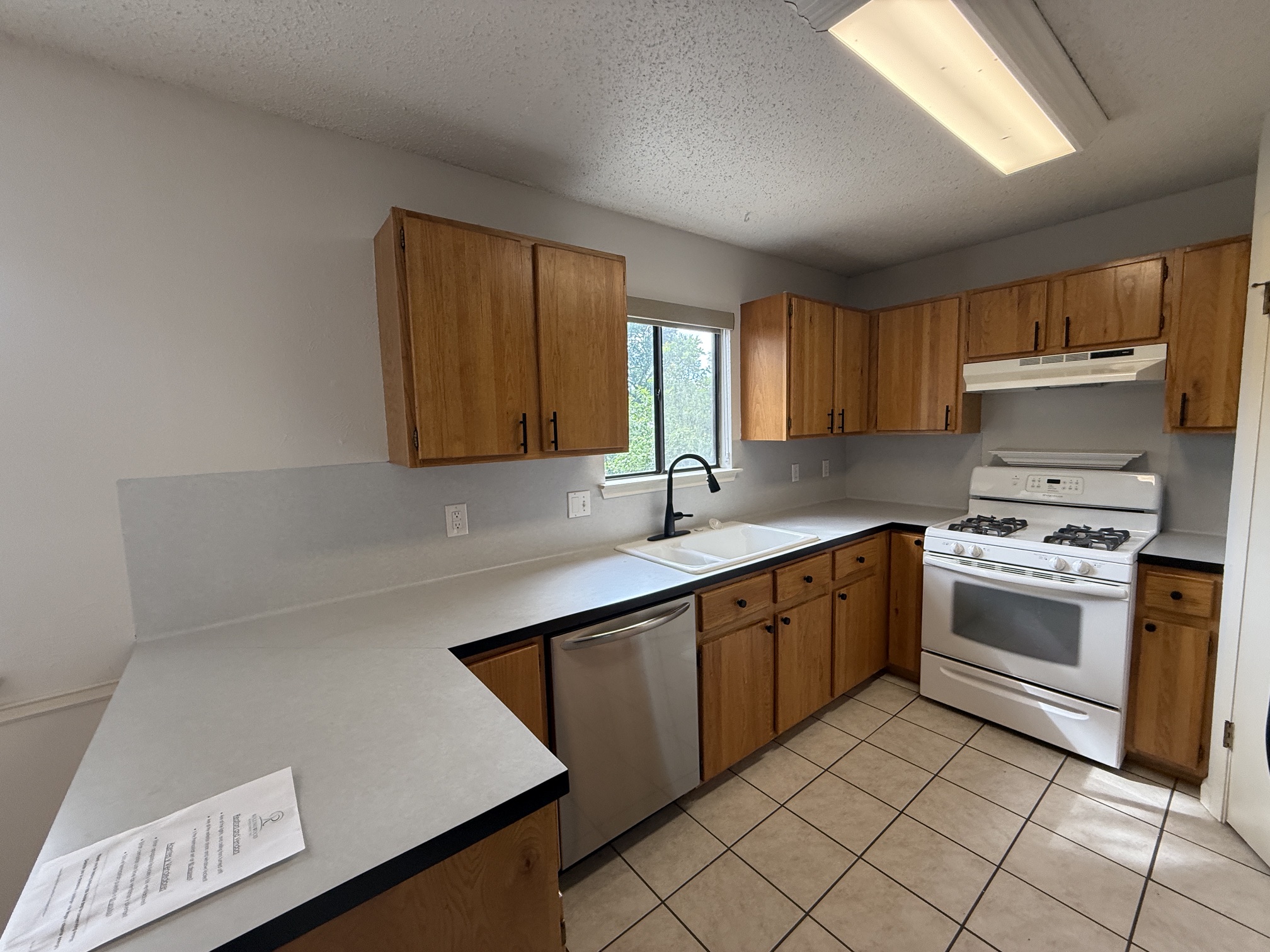 7900 Turquoise Trail Austin, TX 78749 - Photo 6 of 21