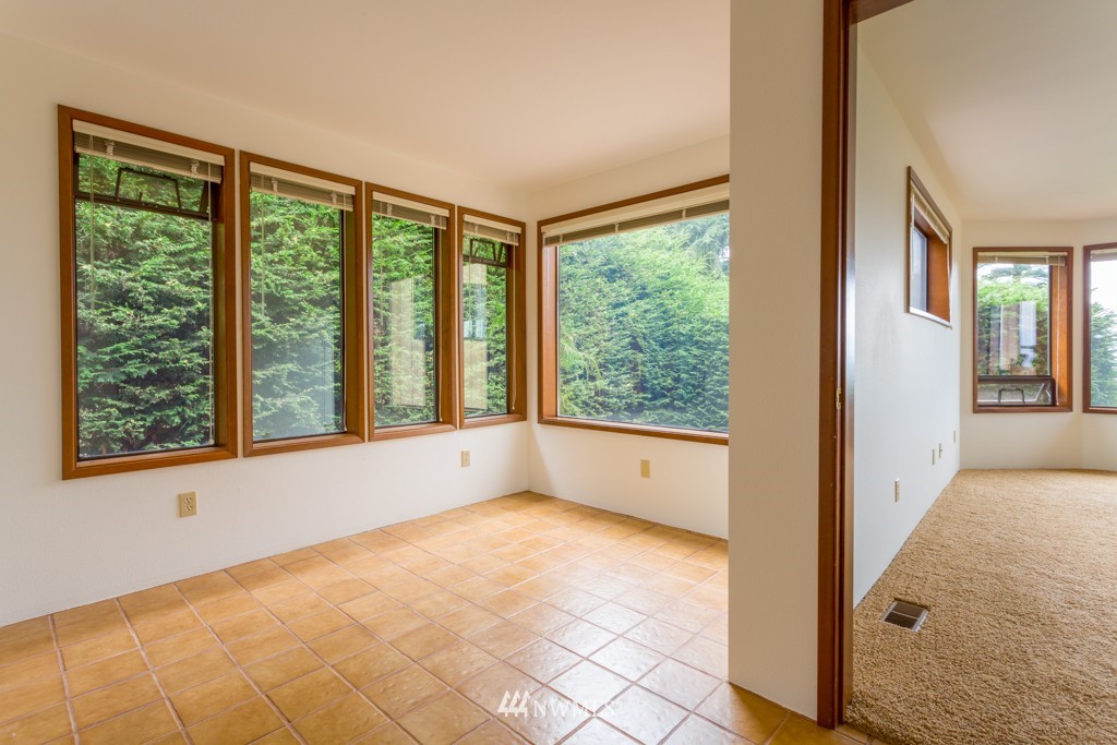 3698 Biz Point Road Anacortes, WA 98221 - Photo 13 of 25 Gallery Image 13