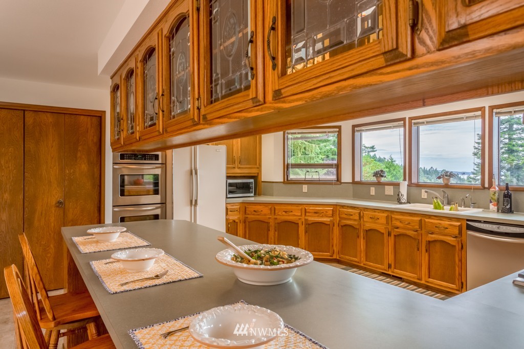 3698 Biz Point Road Anacortes, WA 98221 - Photo 9 of 25 Gallery Image 9