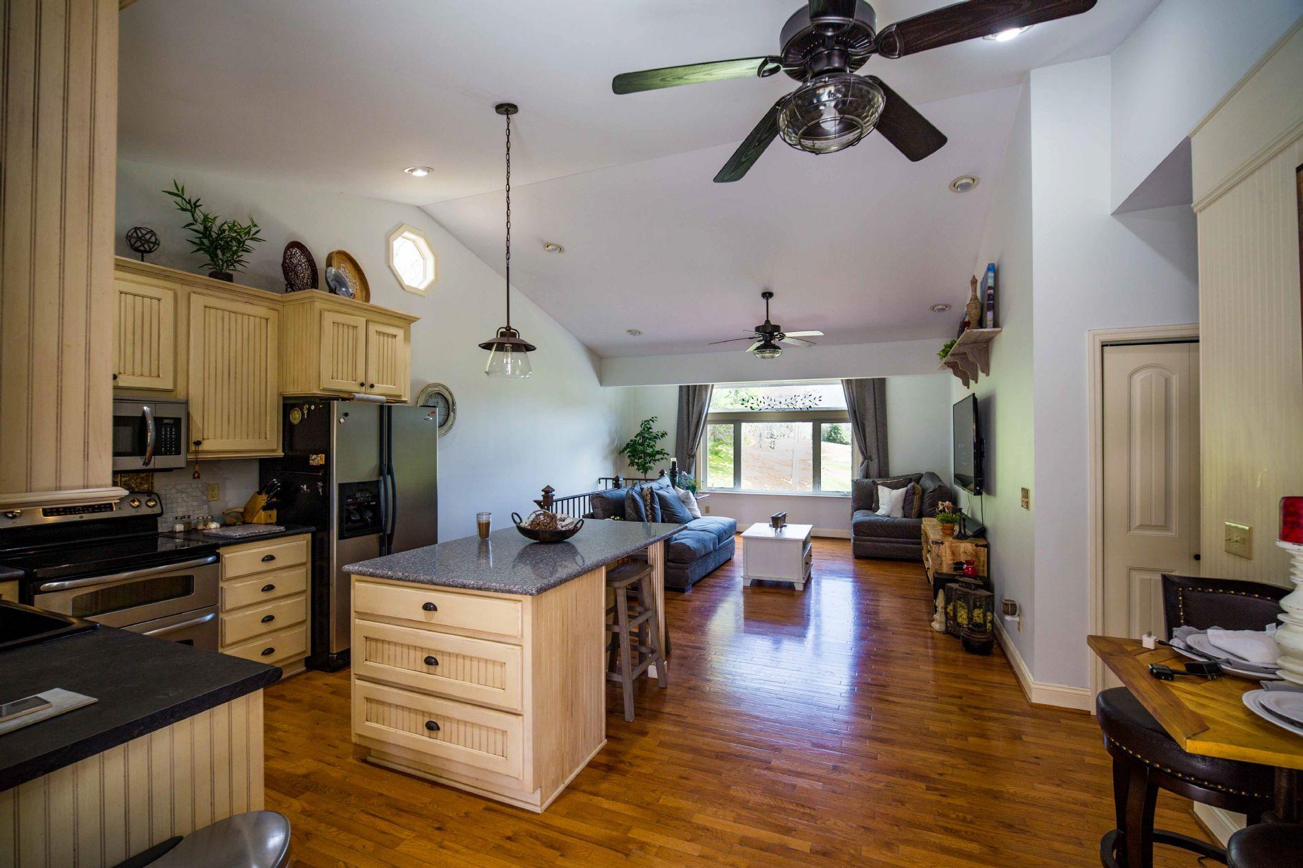 126 Wiley Hollow Road Fayetteville, TN 37334 - Photo 5 of 12 Gallery Image 5