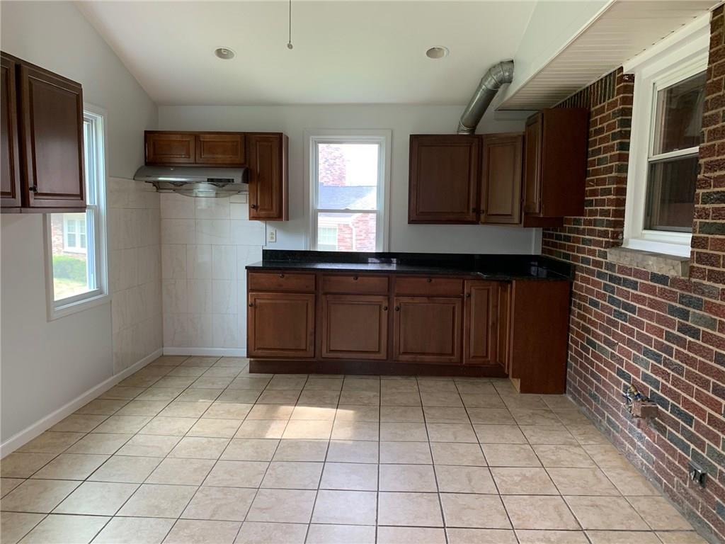 203 Rush Valley Road Monroeville, PA 15146 - Photo 8 of 25 Gallery Image 8