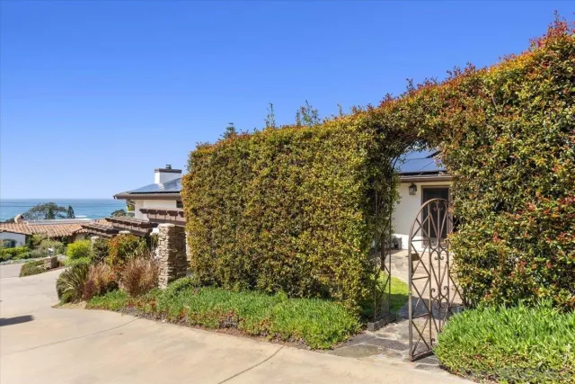 $4,995,000 | 1141 Luneta Drive, Del Mar, CA 92014