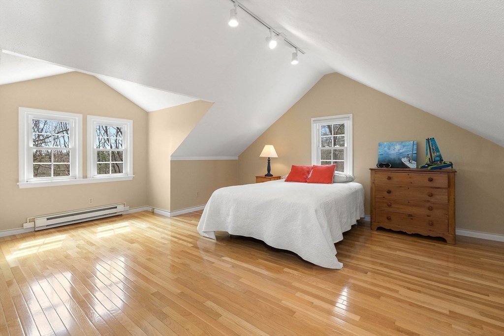 7 Hickory Hill Road Manchester, MA 01944 - Photo 33 of 42 Gallery Image 33