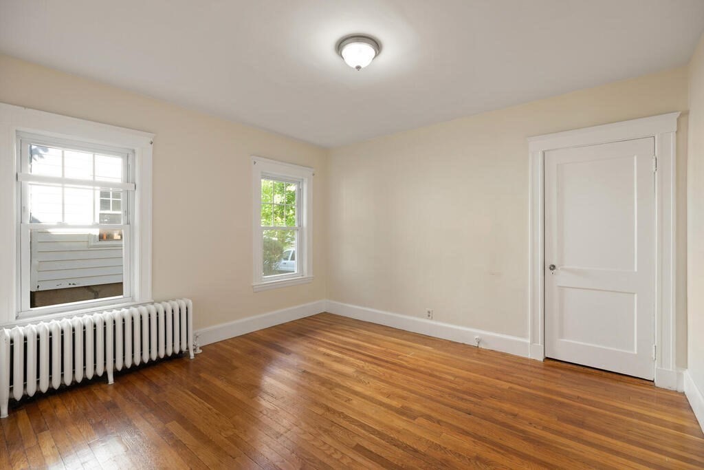 47 Crosby Road Newton, MA 02467 - Photo 12 of 41