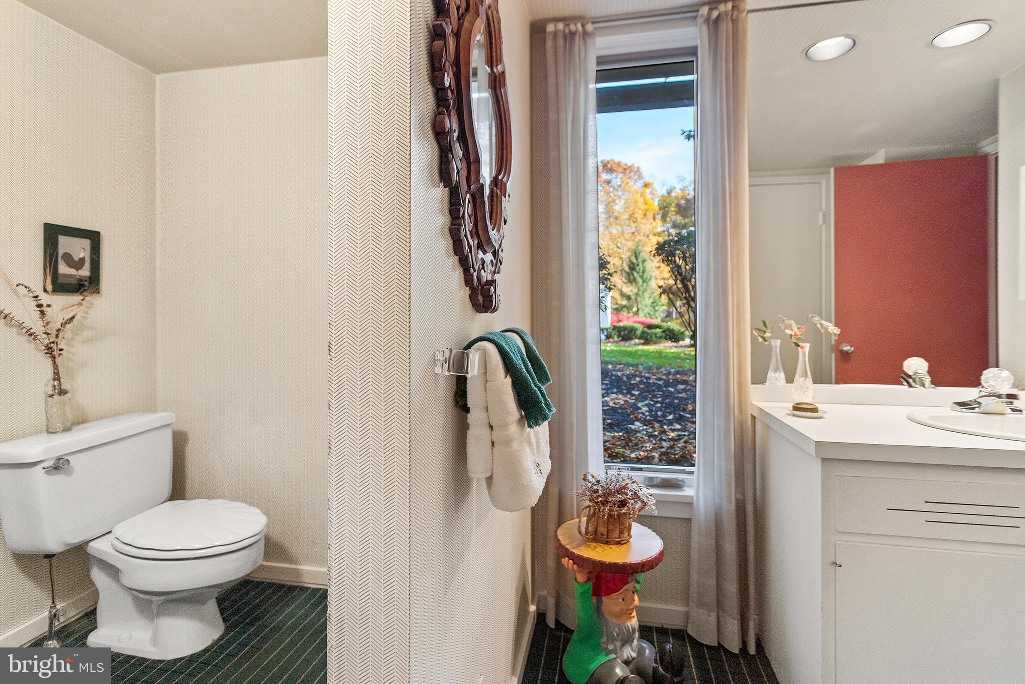 306 Valley Place Wayne, PA 19087 - Photo 19 of 48 Half Bath off Den area