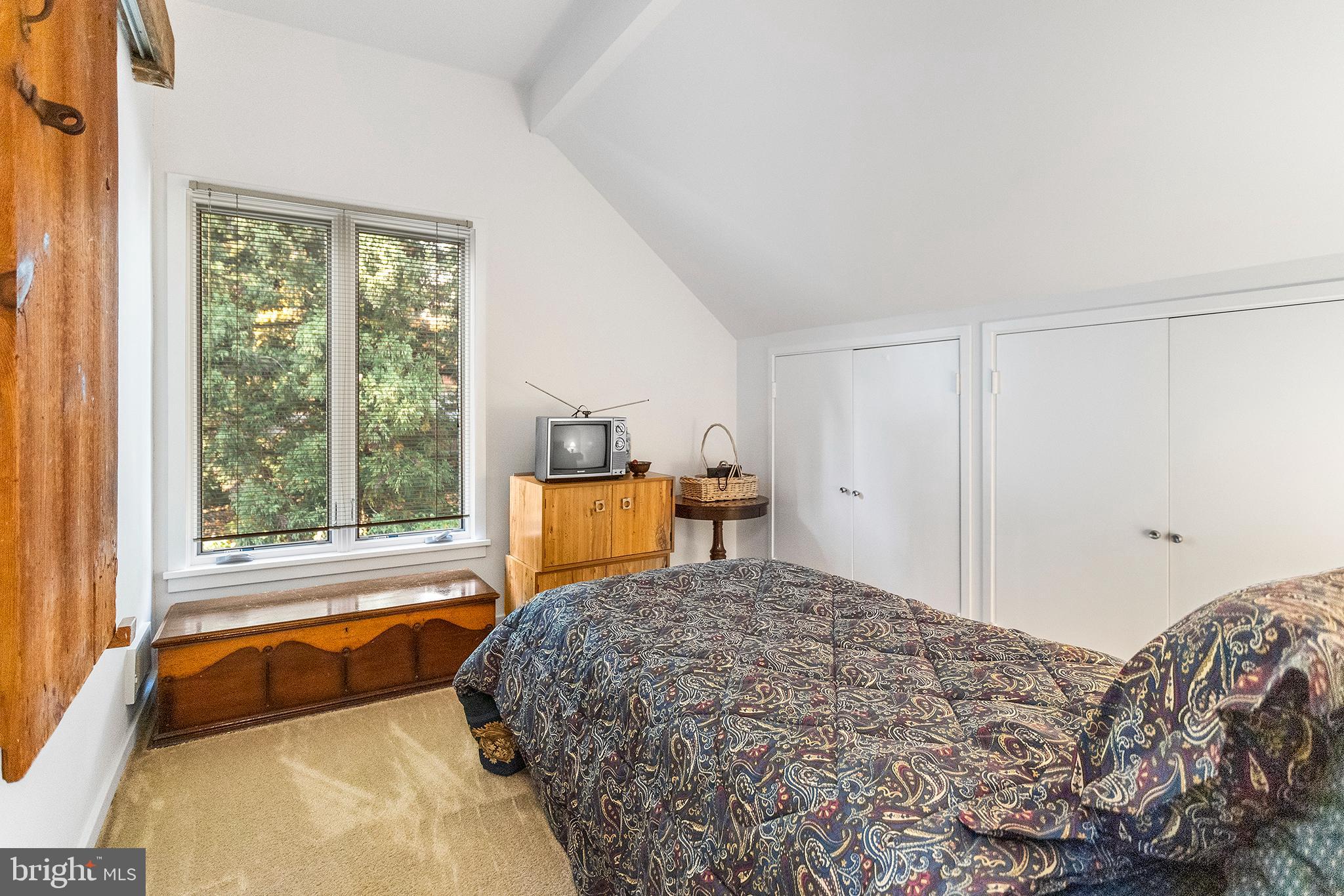 306 Valley Place Wayne, PA 19087 - Photo 29 of 48 Upper-level Bedroom
