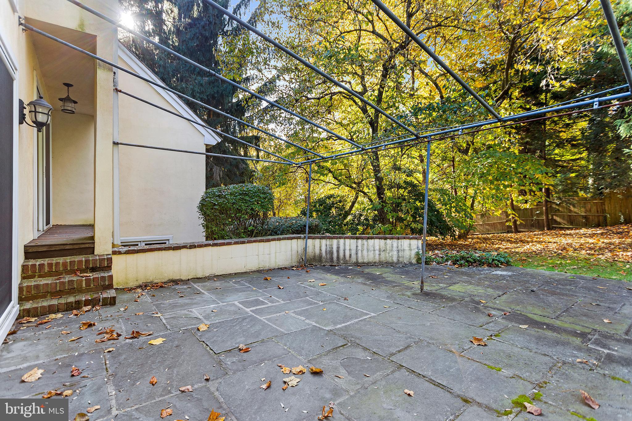 306 Valley Place Wayne, PA 19087 - Photo 43 of 48 Backyard Patio